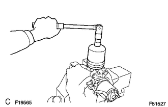 (a) Place the brake booster with accumulator pump assembly in a vise with a cloth.